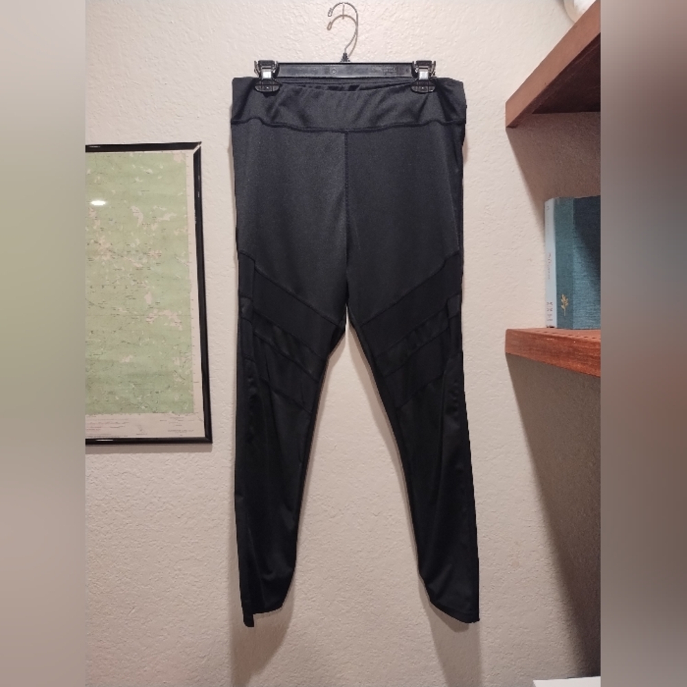 Shein Active Wear Capris - Women's Size XL